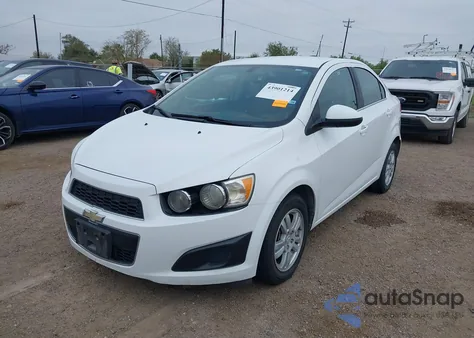 2016 Chevrolet Sonic Lt Auto из США, поврежденный, VIN 1G1JC5SH4G4175696